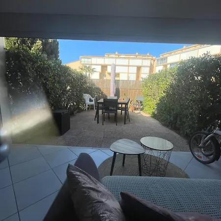 Maisonnette Cosy Piscine Parking