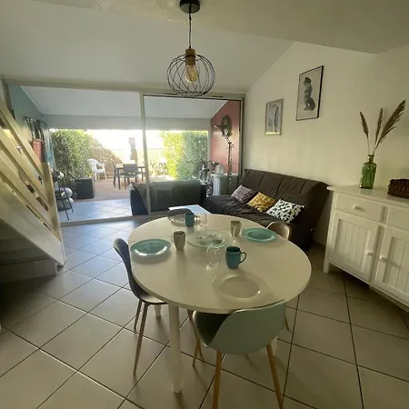Maisonnette Cosy Piscine Parking * Argeles-sur-Mer